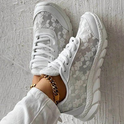Lola | Sneakers met kant